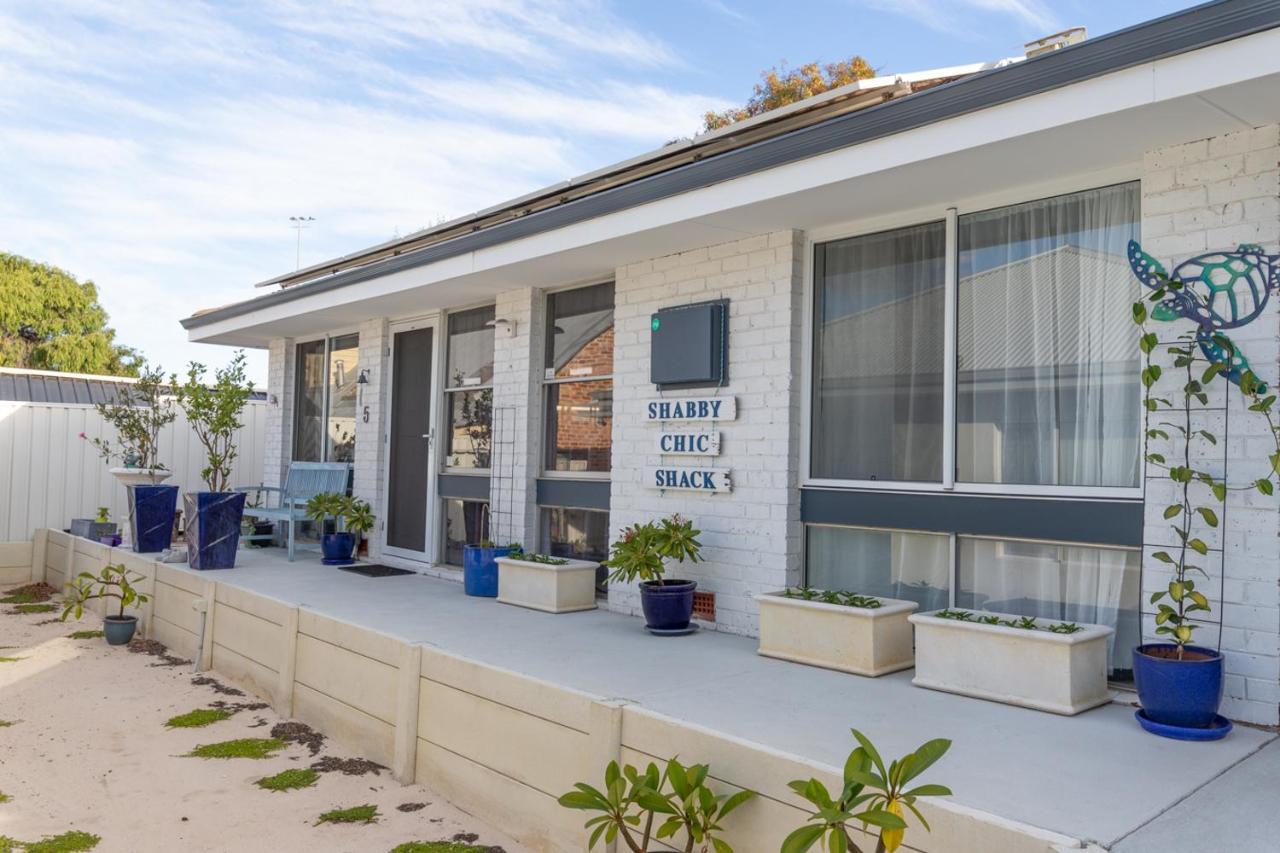 Shabby Chic Shack - 2 Bedroom Beach Cottage Yanchep Exterior foto